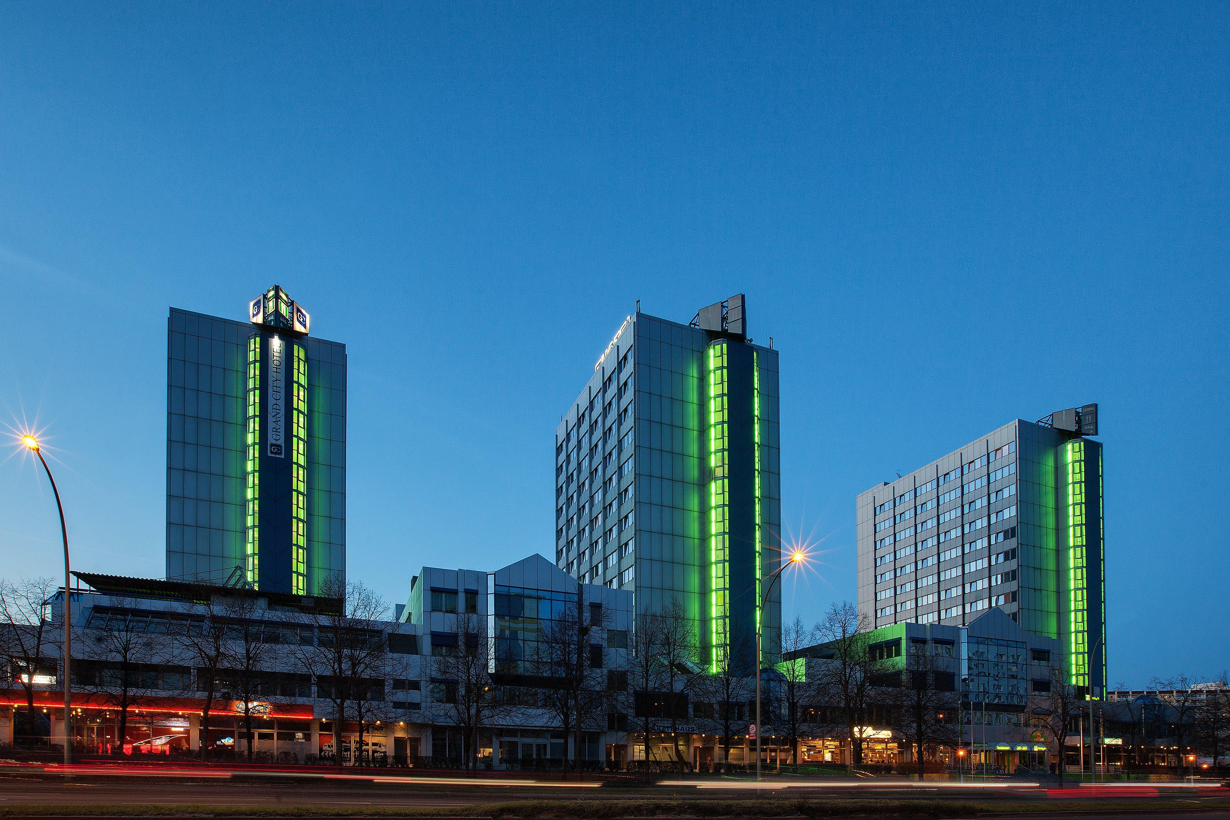 Holiday Inn Berlin City-East Landsberger Allee, An Ihg Hotel ภายนอก รูปภาพ