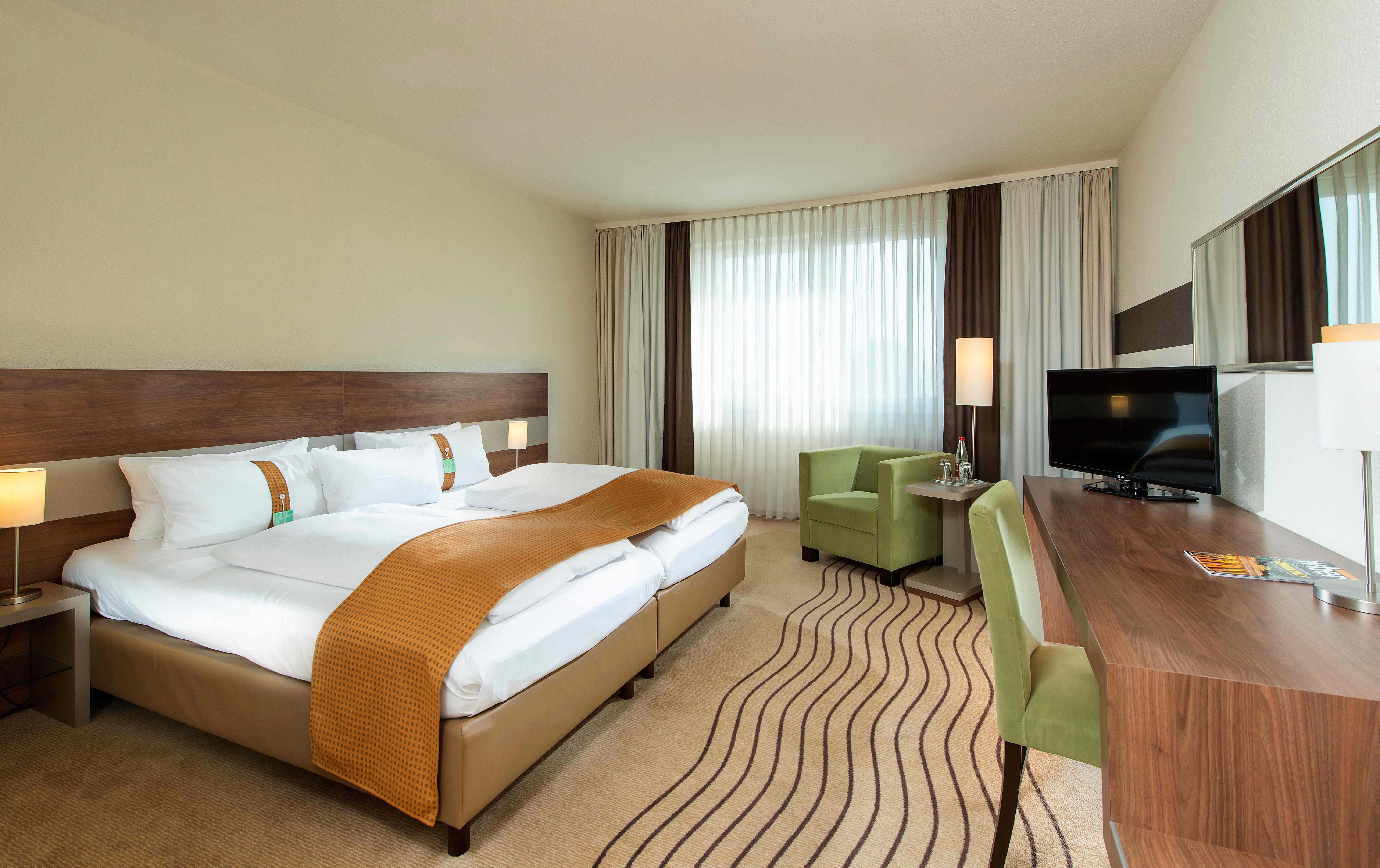Holiday Inn Berlin City-East Landsberger Allee, An Ihg Hotel ภายนอก รูปภาพ