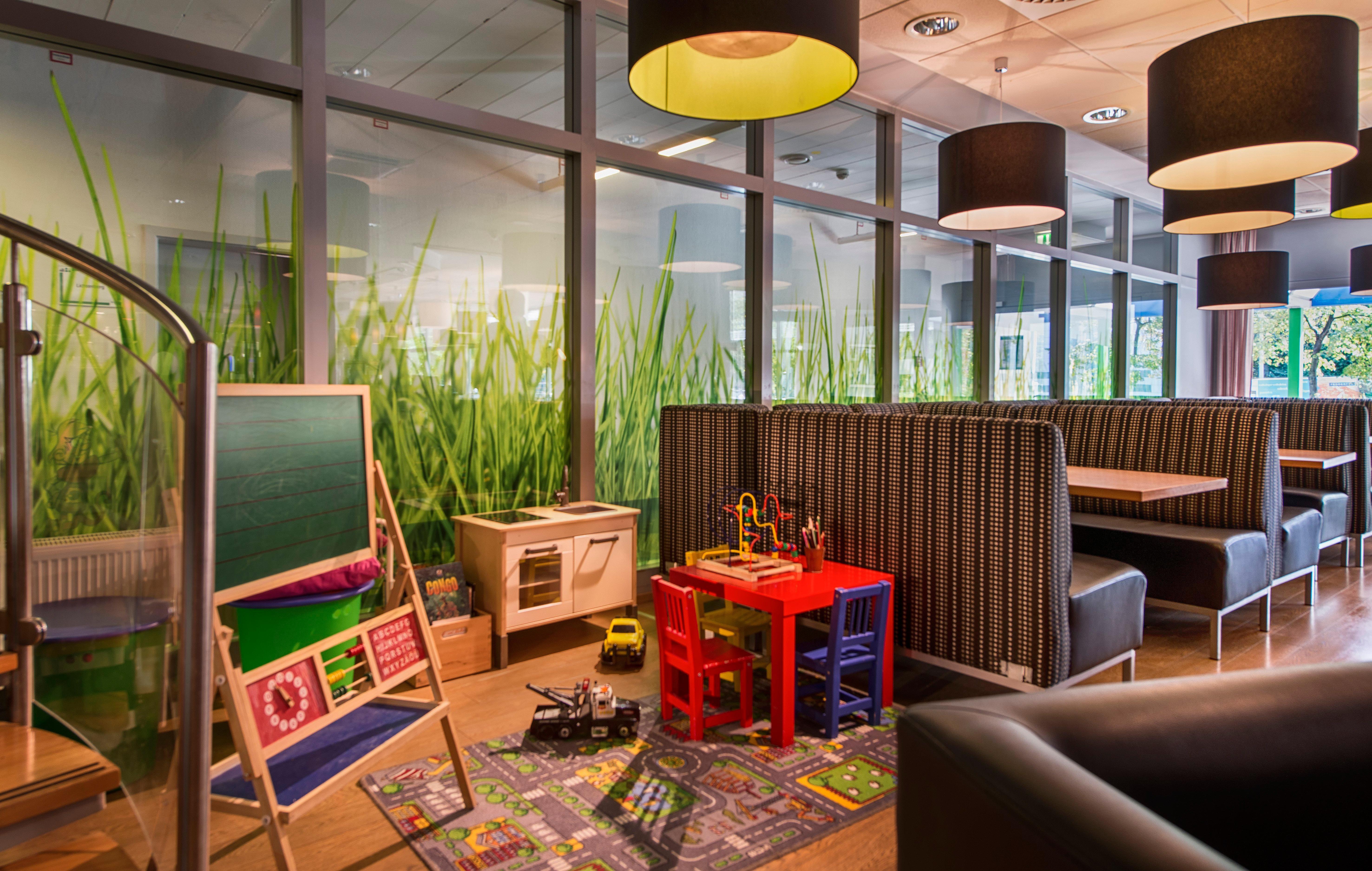 Holiday Inn Berlin City-East Landsberger Allee, An Ihg Hotel ภายนอก รูปภาพ