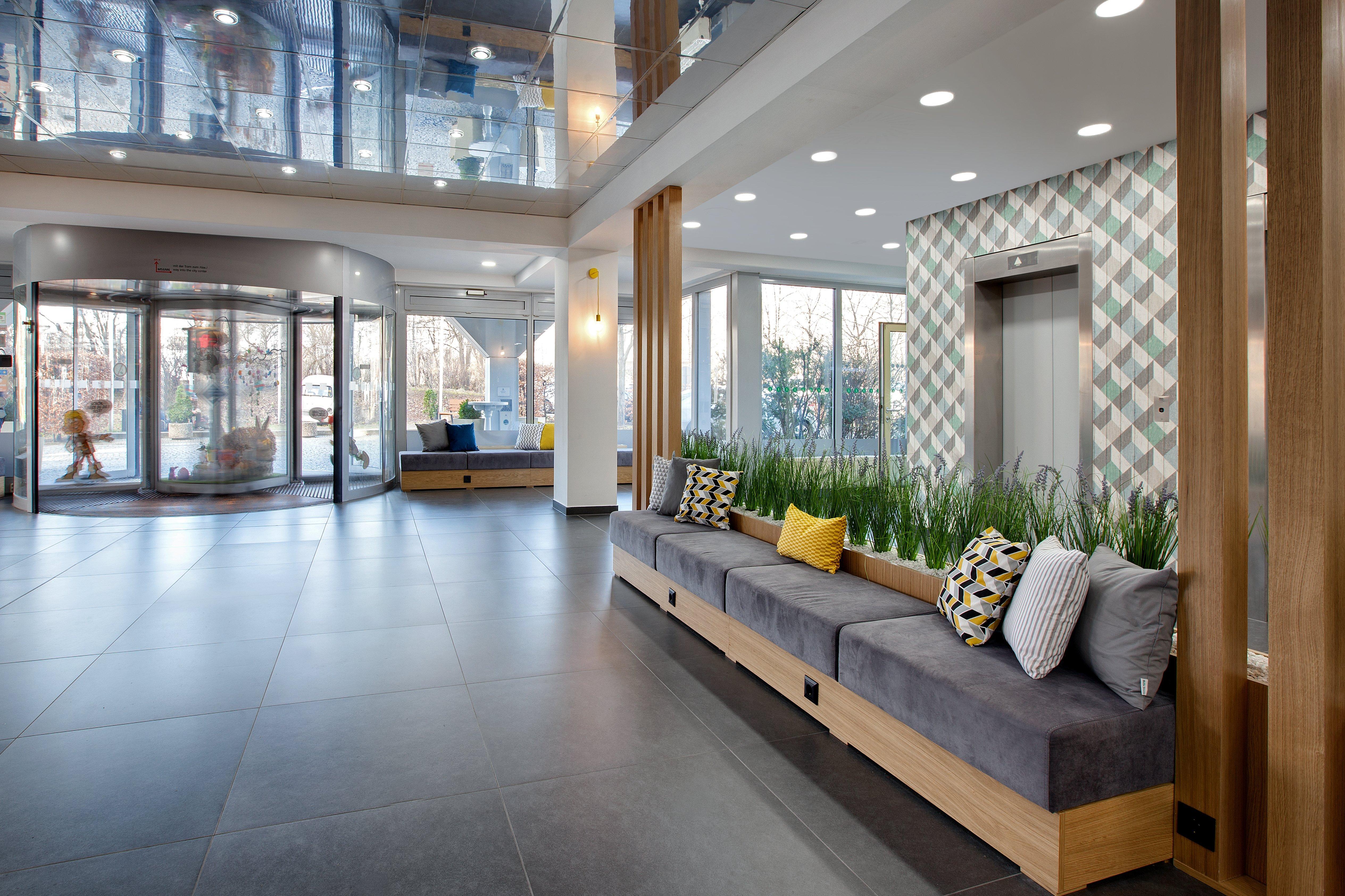 Holiday Inn Berlin City-East Landsberger Allee, An Ihg Hotel ภายนอก รูปภาพ